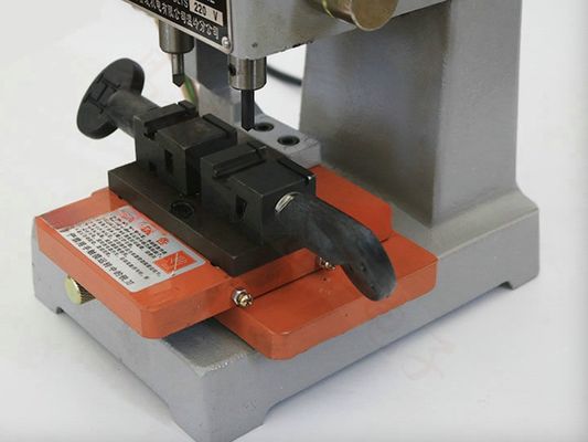 DF-368A Ключевые дубликаторы режущие машины 110V/220V Ключевые дубликаторы